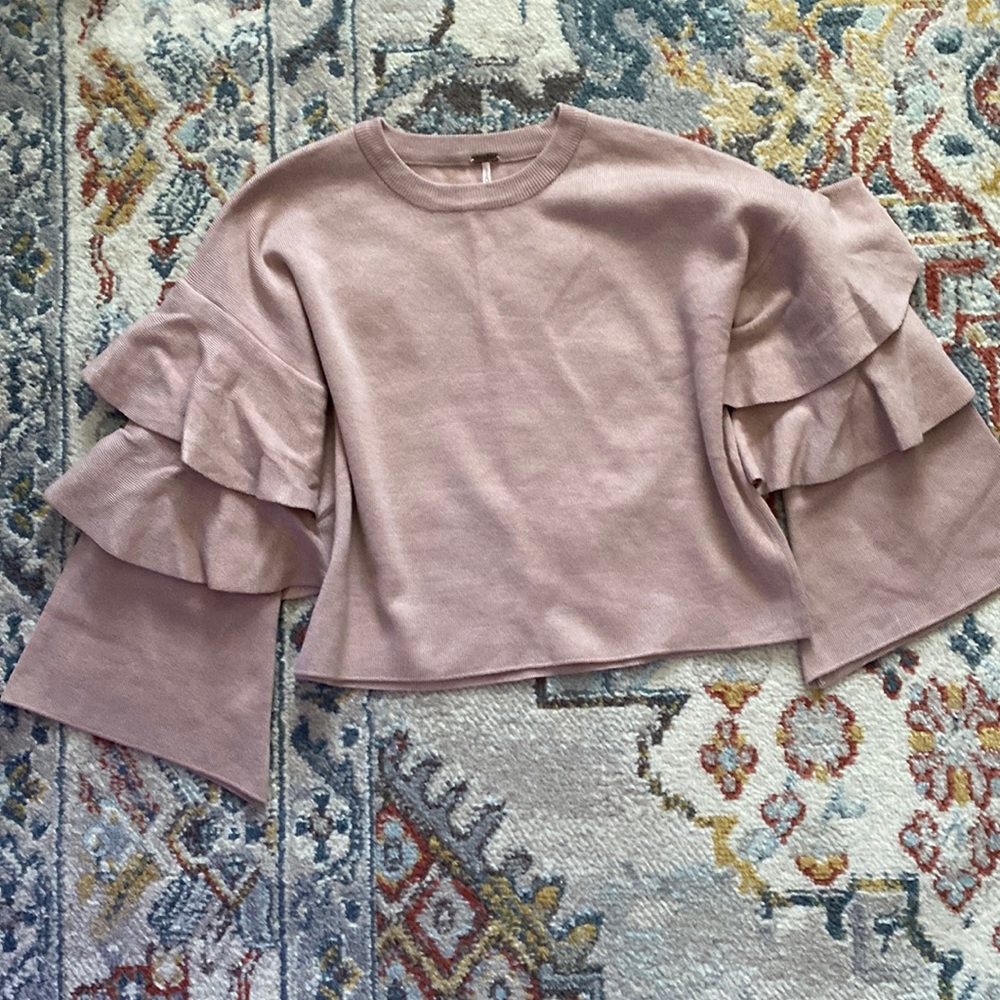 Women’s sweater